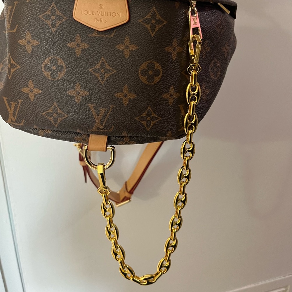 Bag chain or strap shiny gold